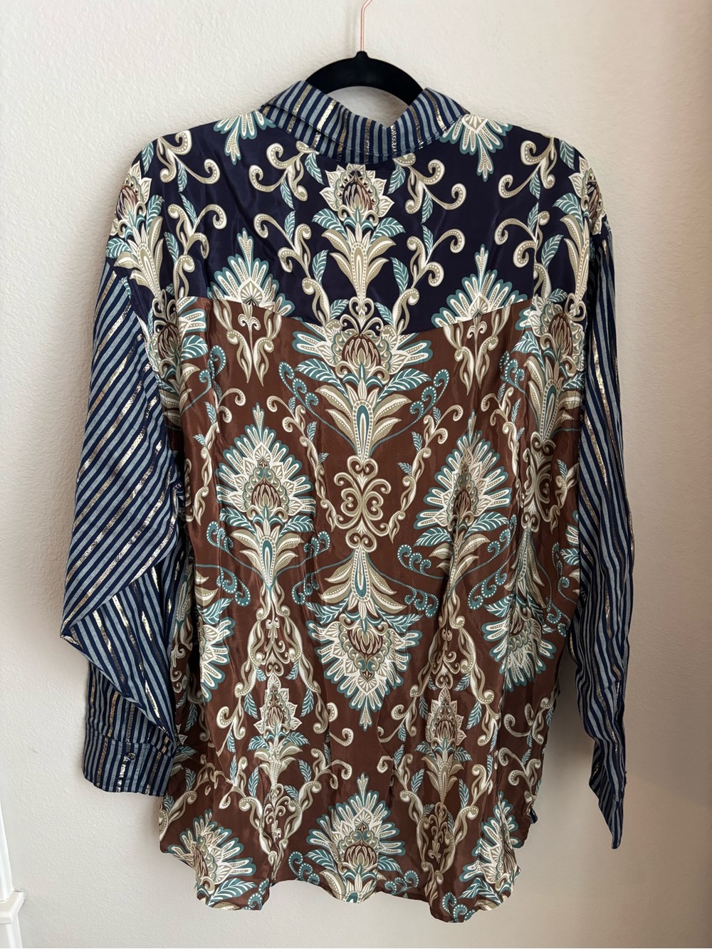 FARM Rio NWT Navy and Brown Striped Button-Down with Floral Pocket - Picture 4 of 4